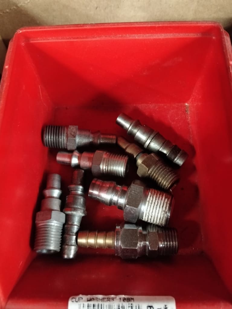 PNEUMATIC FITTINGS &amp; CONNECTIONS — NZ auction result