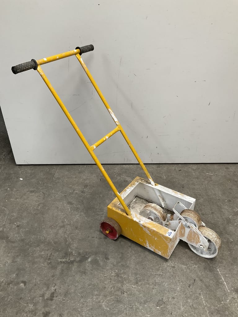 FEILDMARKING UNIT — NZ auction result