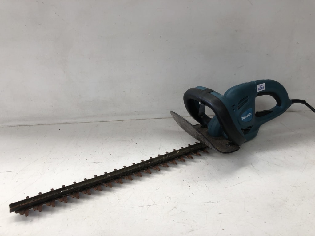 MAKITA HEDGE TRIMMER — NZ auction result