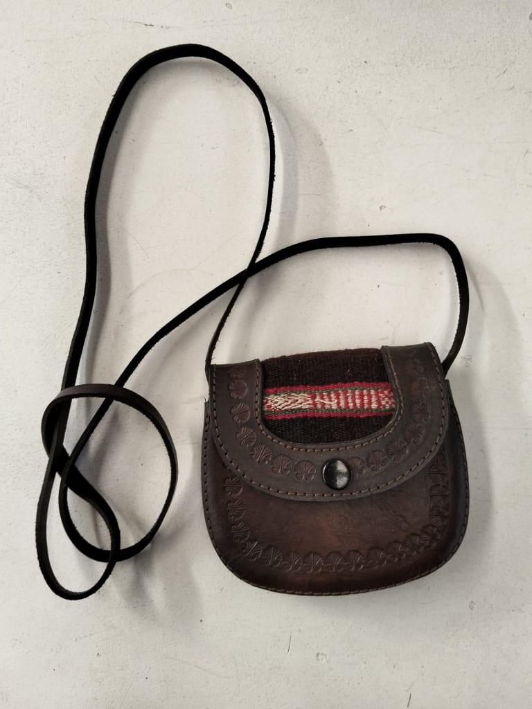 LEATHER SATCHEL — NZ auction result