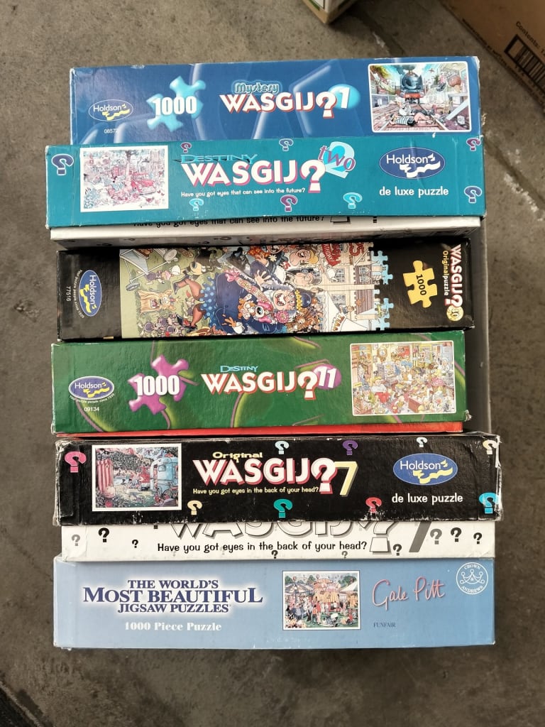 ASSORTED PUZZLES — NZ auction result
