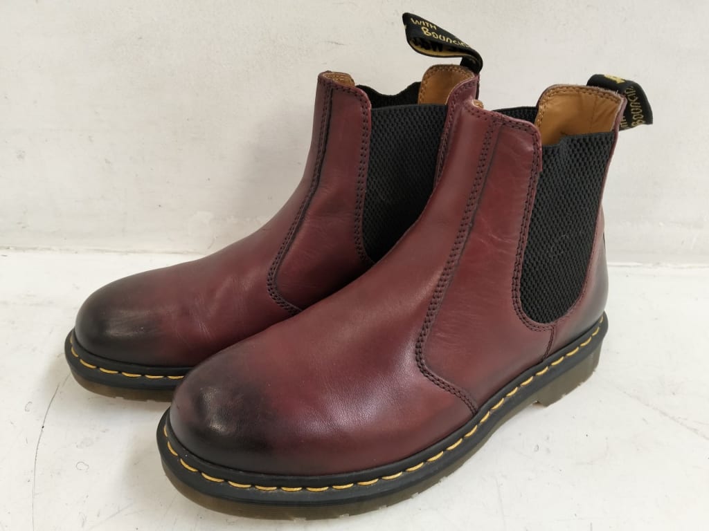 DOC MARTEN BOOTS — NZ auction result