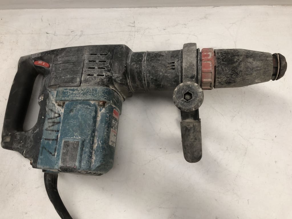 MAKITA HEAVY DUTY DEMO HAMMER — NZ auction result