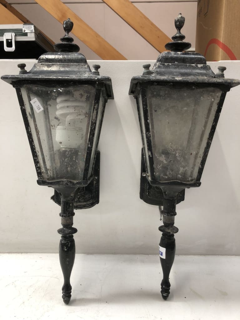 PAIR OF WALL SCONCE LAMPS — NZ auction result
