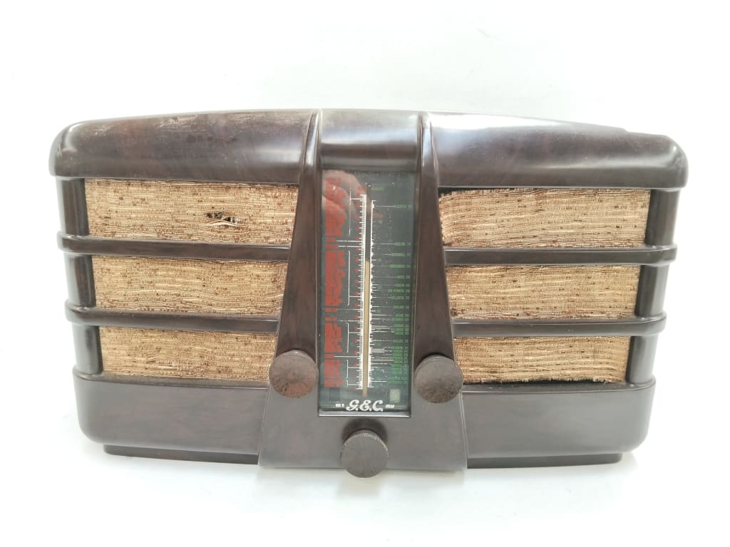 G.E VALVE RADIO — NZ auction result
