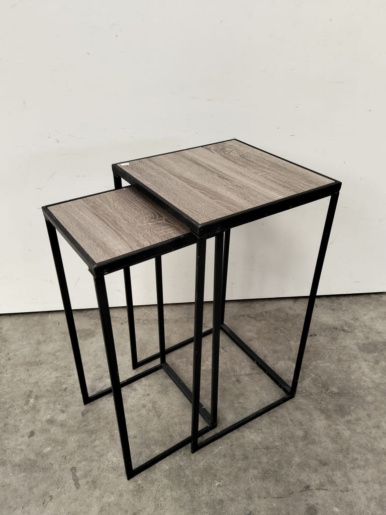 NEST OF 2 TABLES — NZ auction result