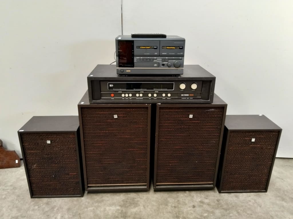 PYE ISONTRONIC 7006 + SANYO JF6 SOUND SYSTEM AND 4 SPEAKERS — NZ auction result