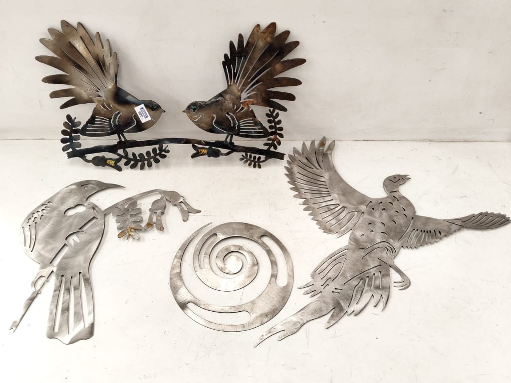 4 METAL WALL ART - BIRDS AND SPIRAL — NZ auction result