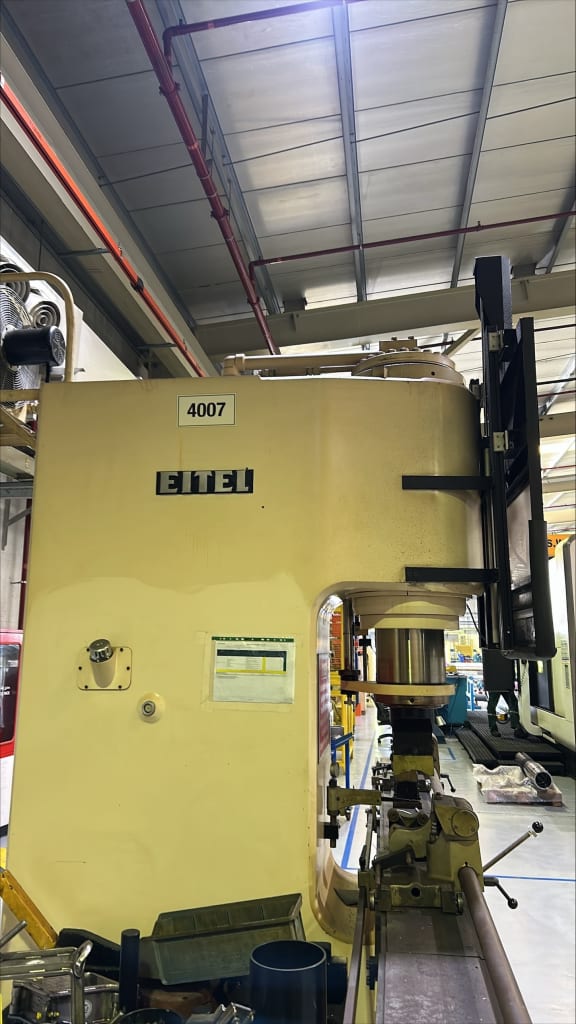 Straightening_Press-3.jpg