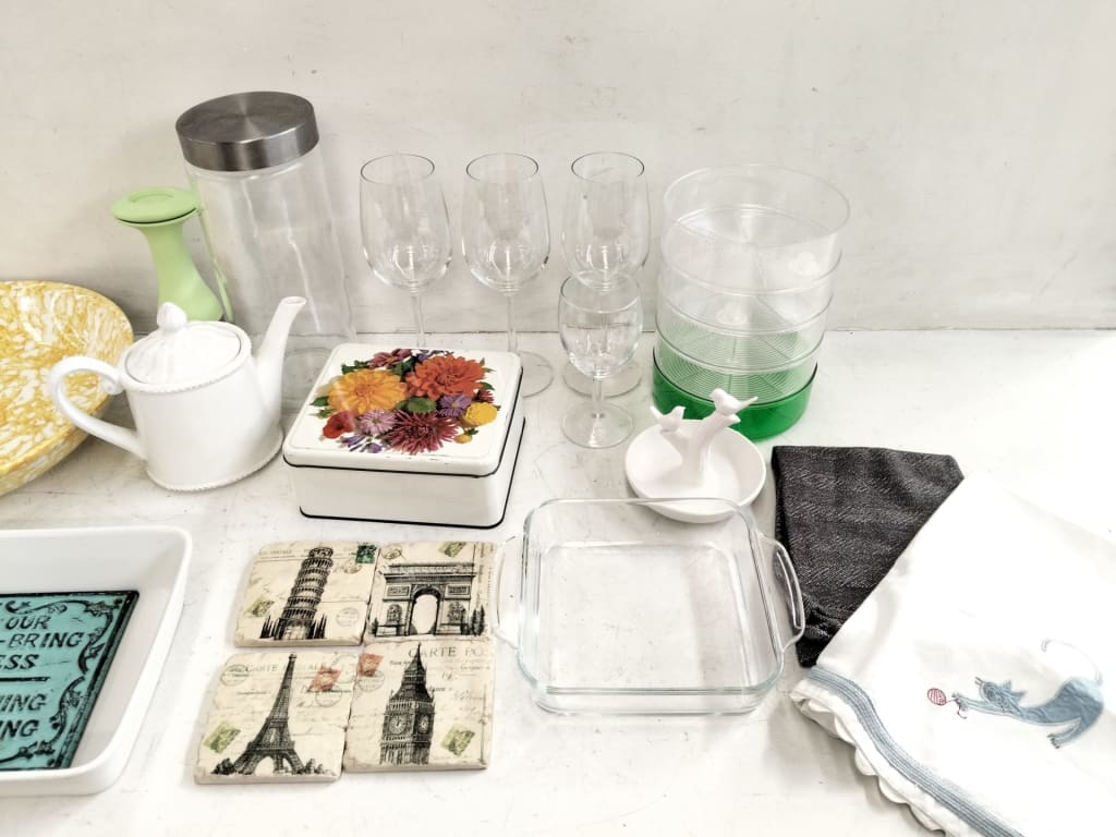 ASSORTED KITCHENWARE — NZ auction result