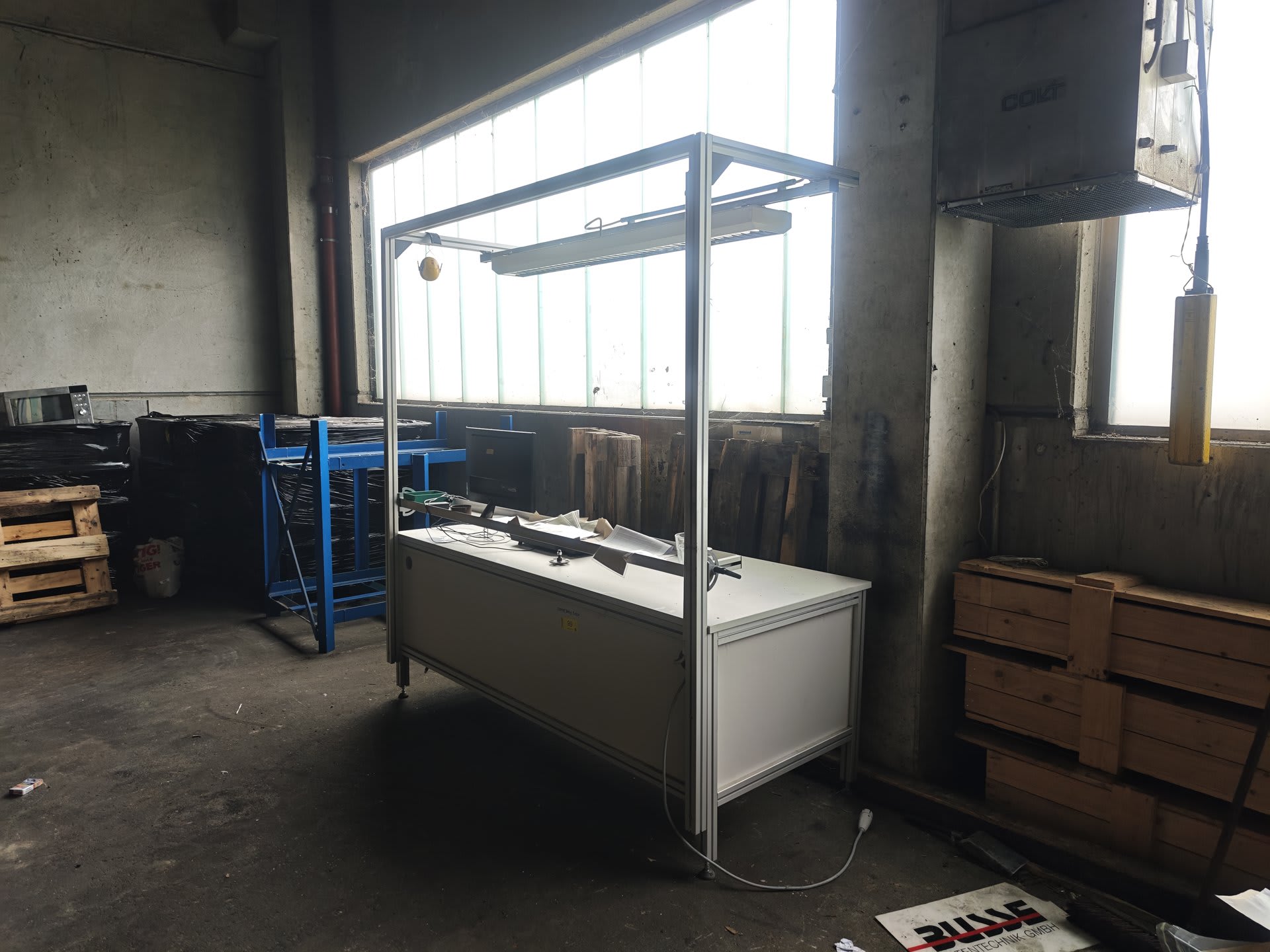 Industrial Assembly Workstation