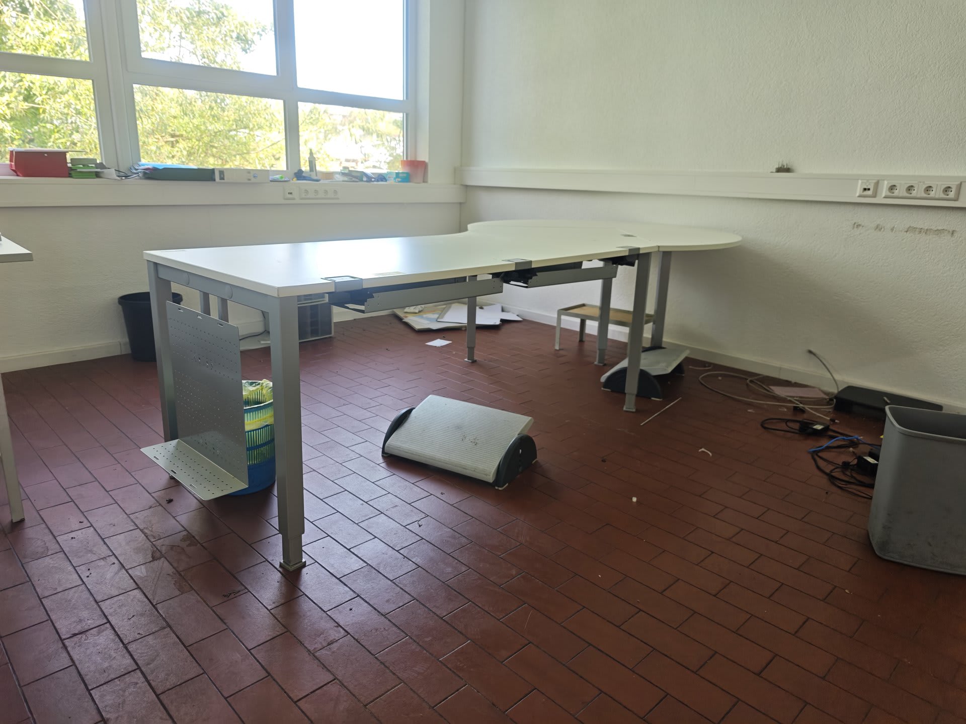 Office Desk