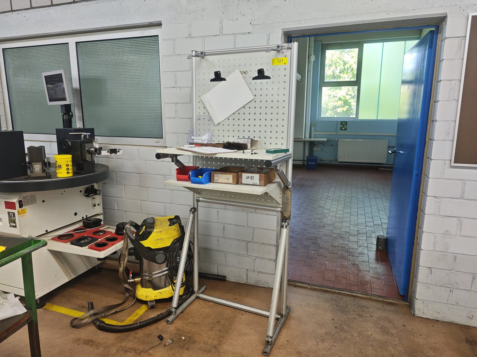 Assembly and Testing Workstation
