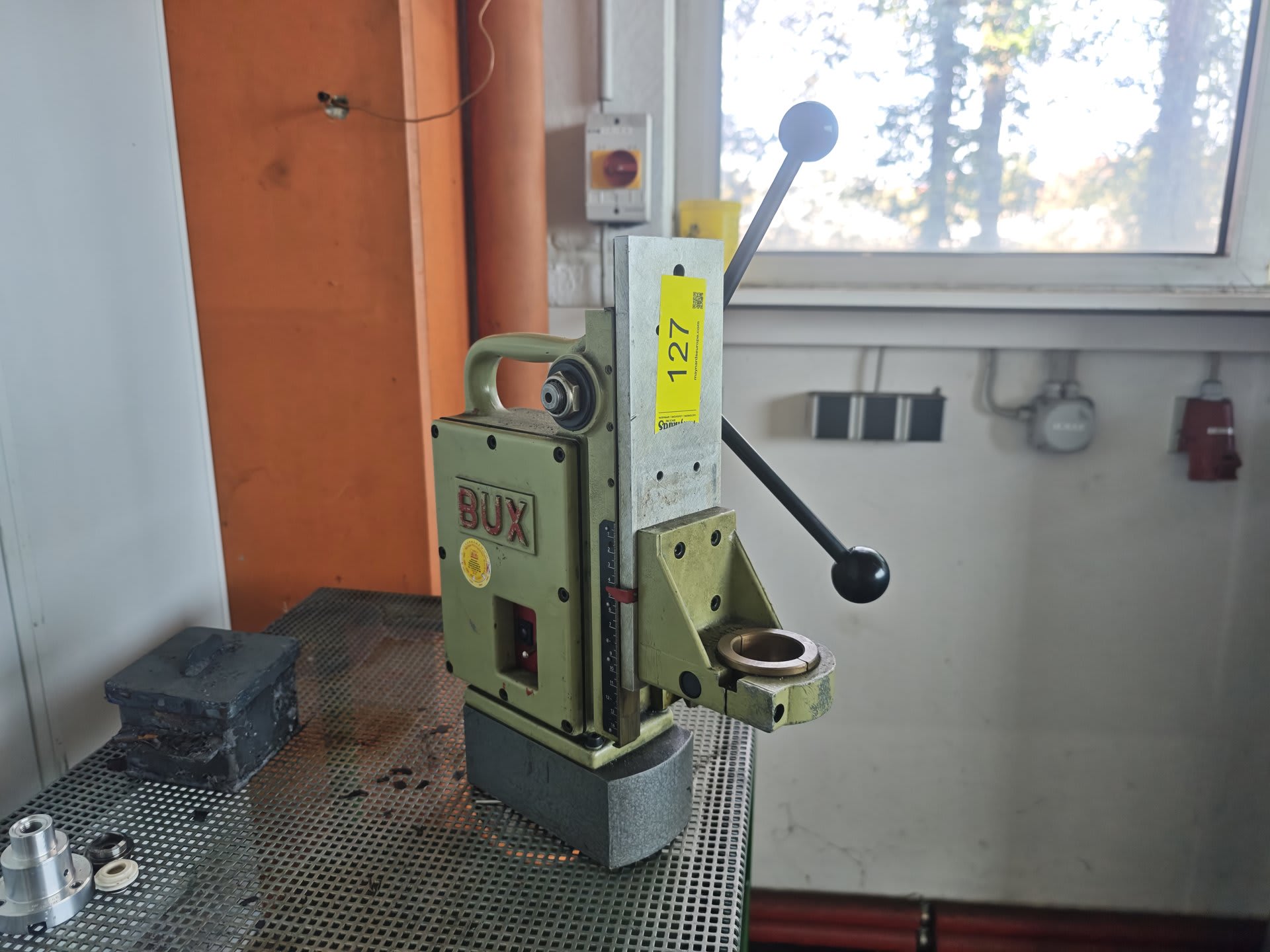 Magnetic Stand BUX DH 16
