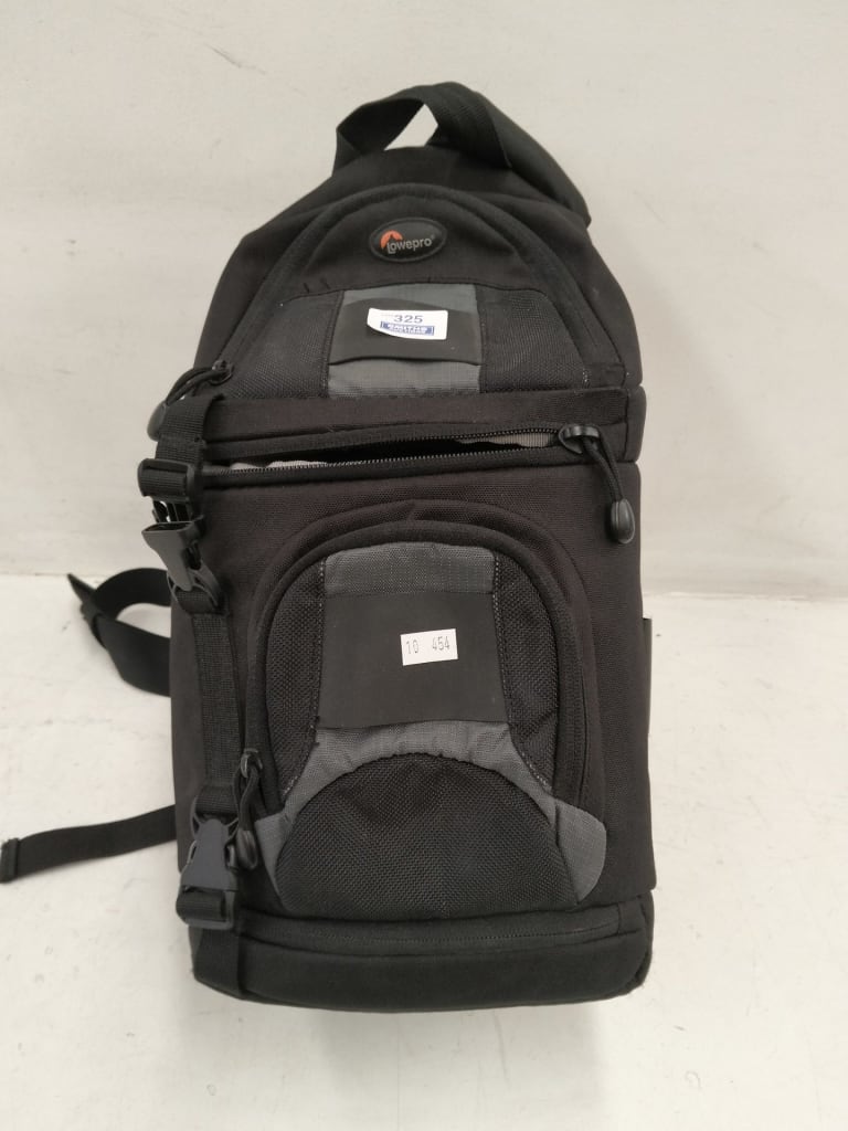 LOWEPRO CAMERA BAG — NZ auction result