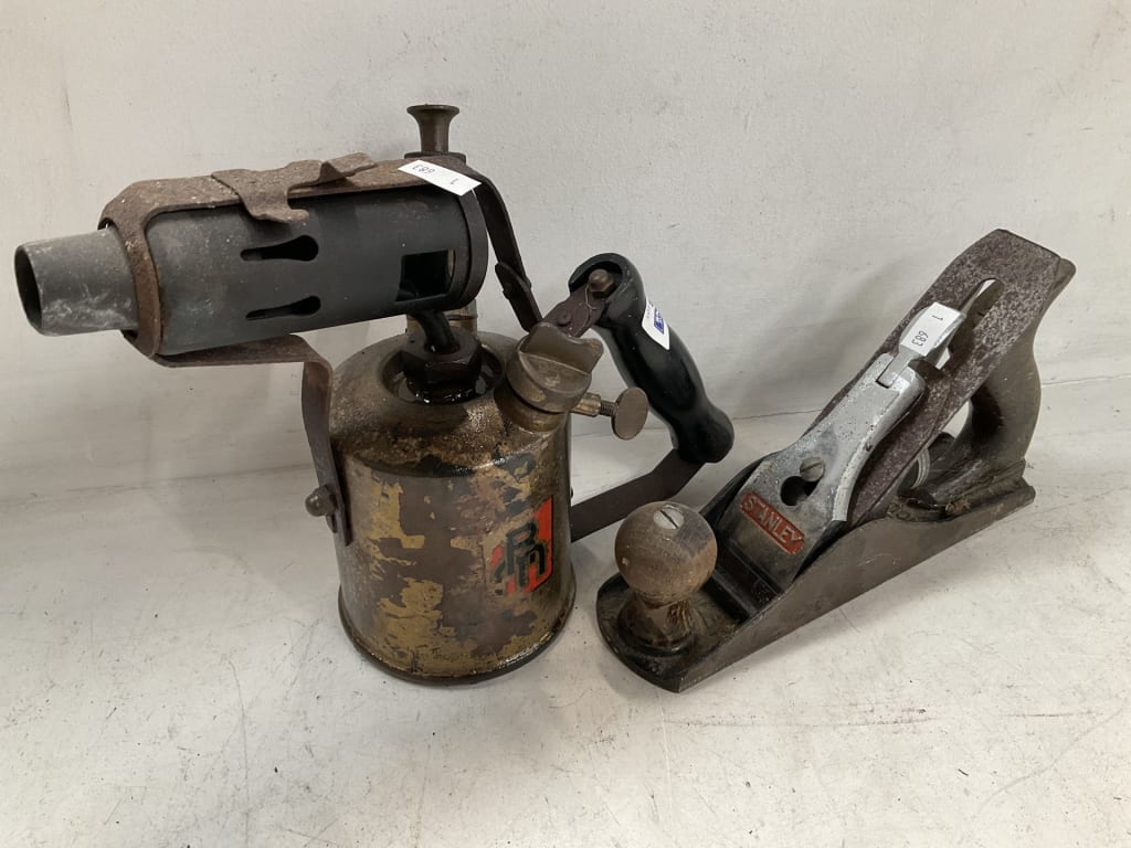 STANLEY NO 3 WOOD PLANE &amp; BRASS BLOWTORCH — NZ auction result