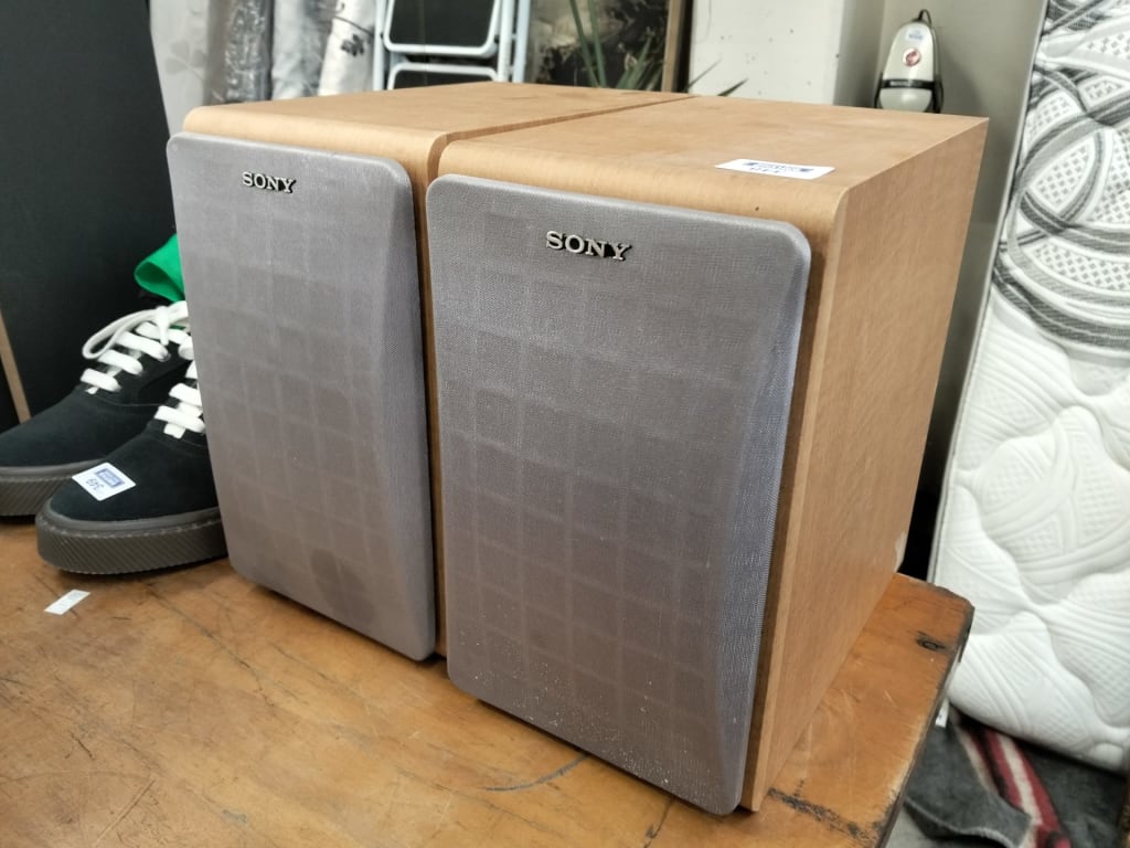 PAIR OF SONY SPEAKERS — NZ auction result