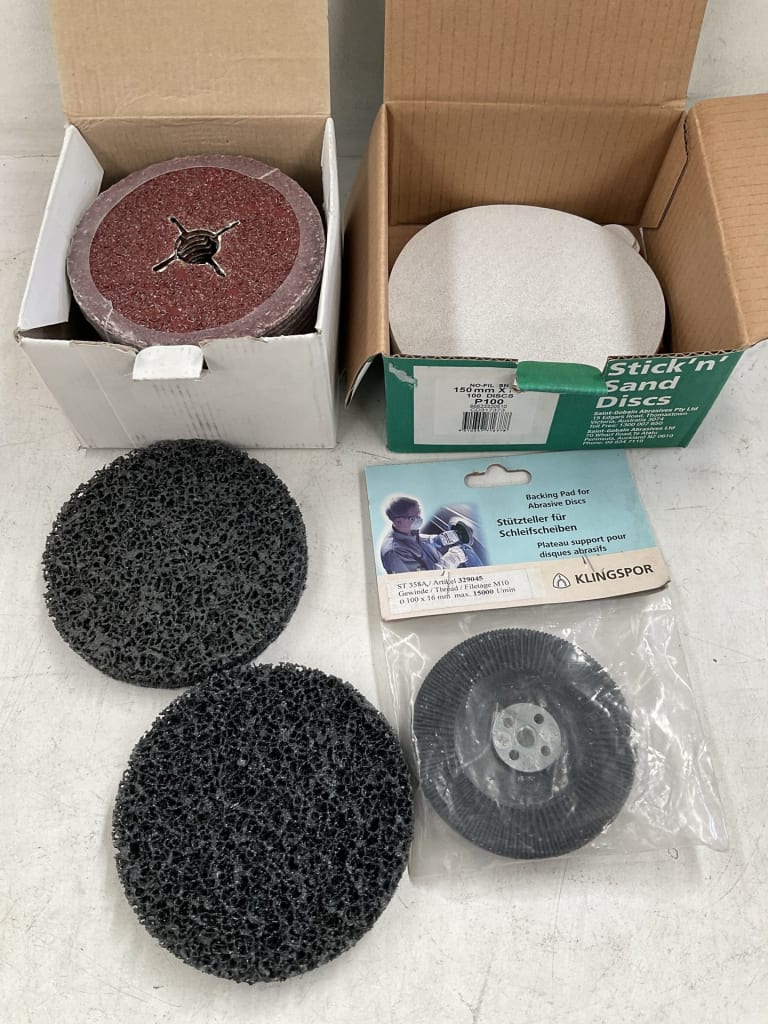 2 PACKS OF ASSORTED SANDING DISCS — NZ auction result