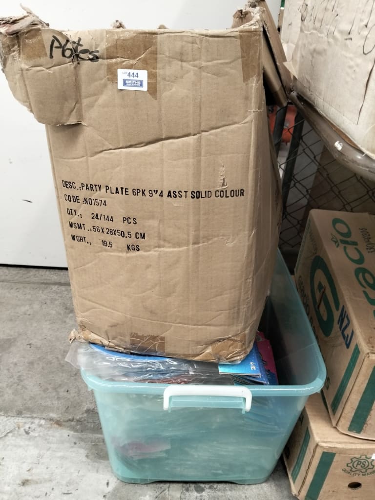 2 BOXES OF PAPER PLATES — NZ auction result