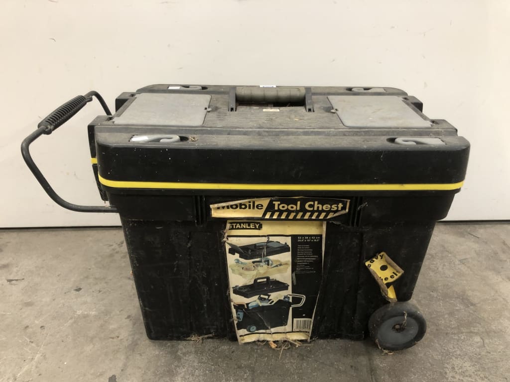 MOBILE TOOL BOX &amp; TOOLS — NZ auction result