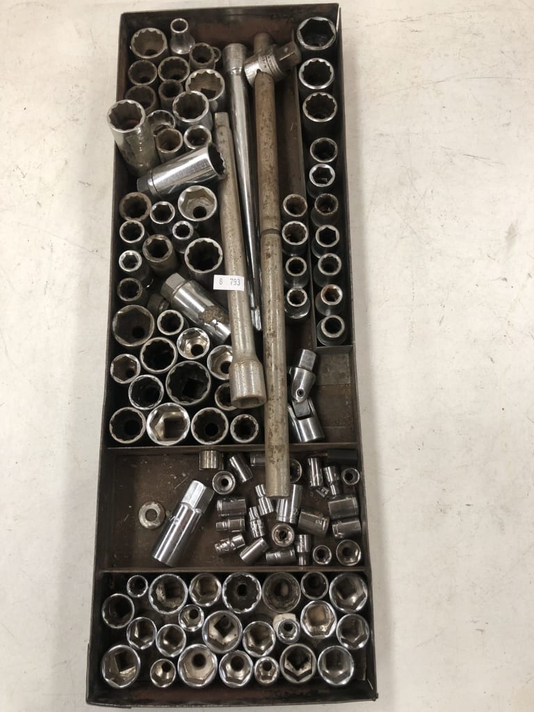 TRAY OF SOCKETS — NZ auction result