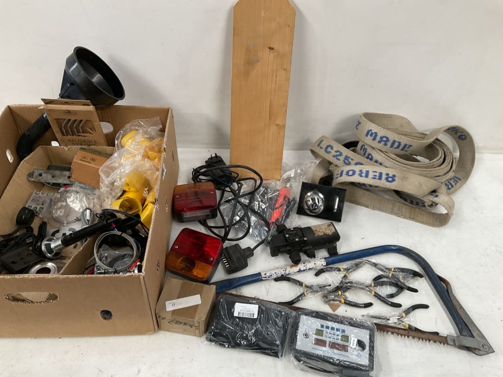 CTN OF TOOLS — NZ auction result