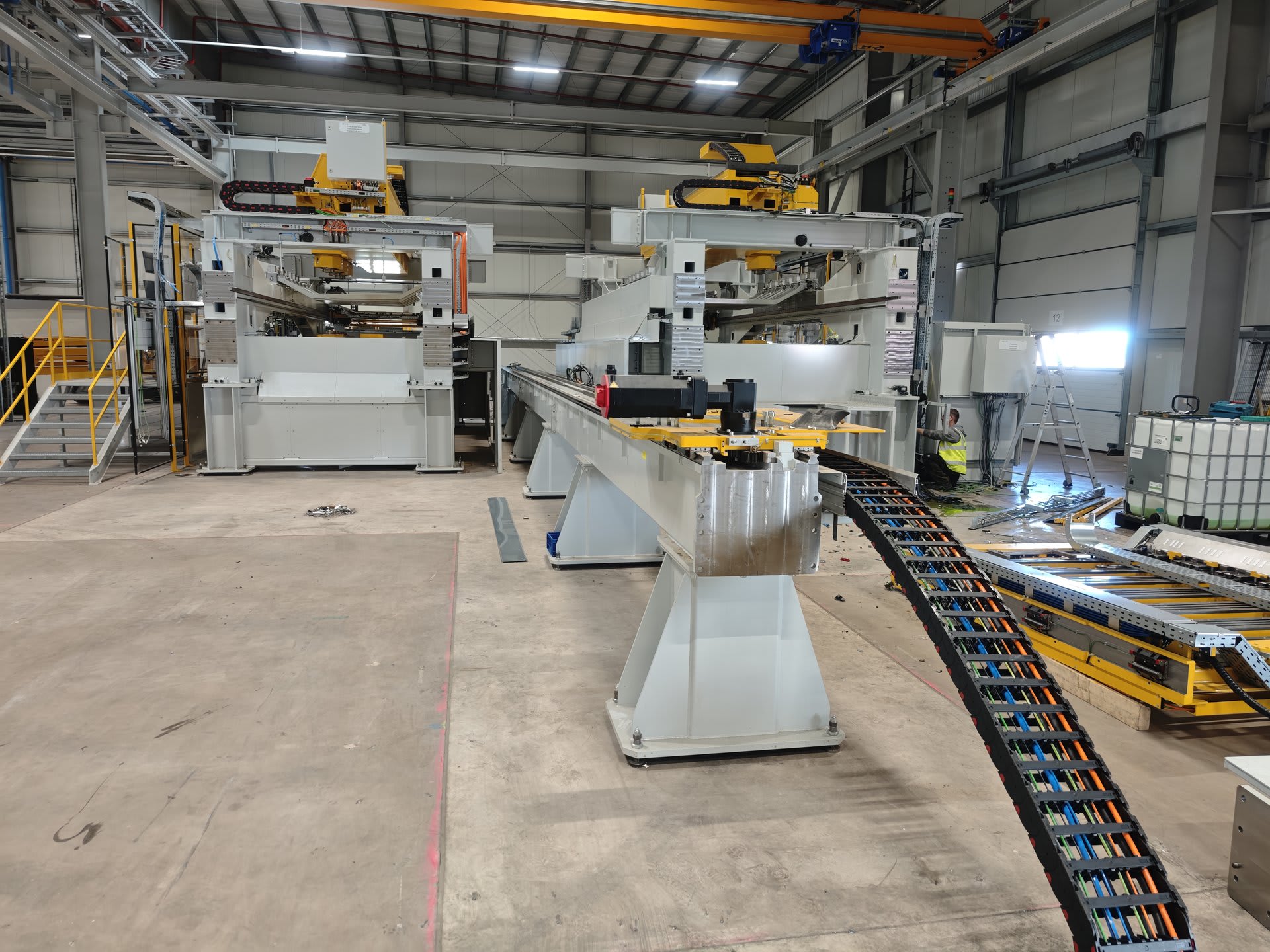 Linear Axis (7th Axis), 22 m