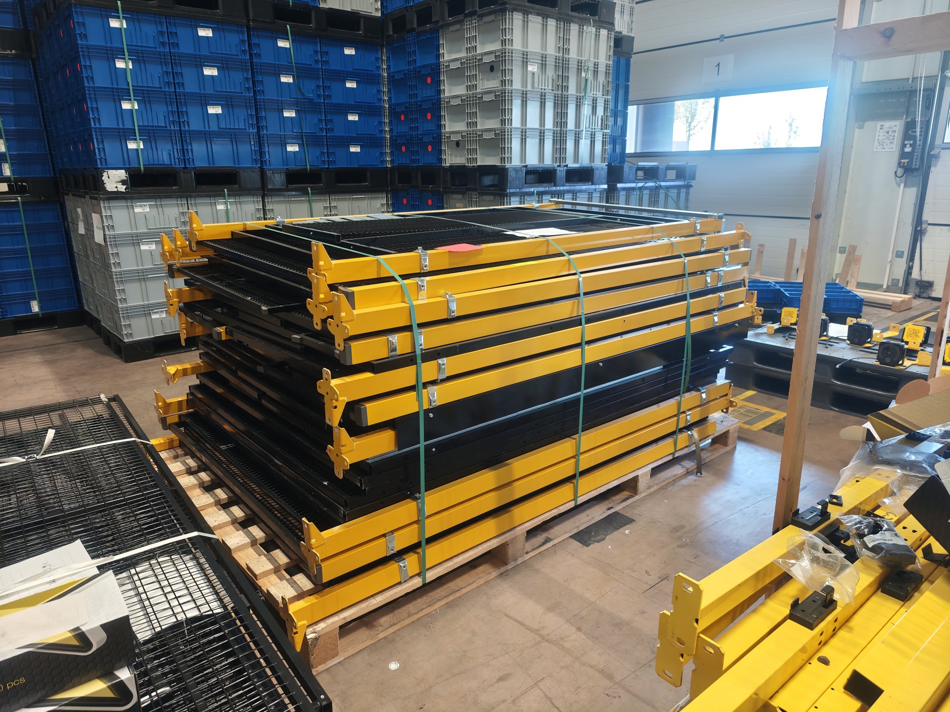 Lot of Safety Fencing