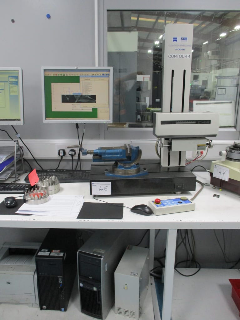 4E-1.jpg