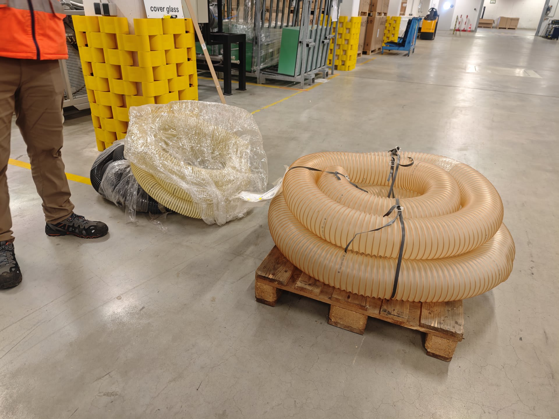 3030016_001.jpg