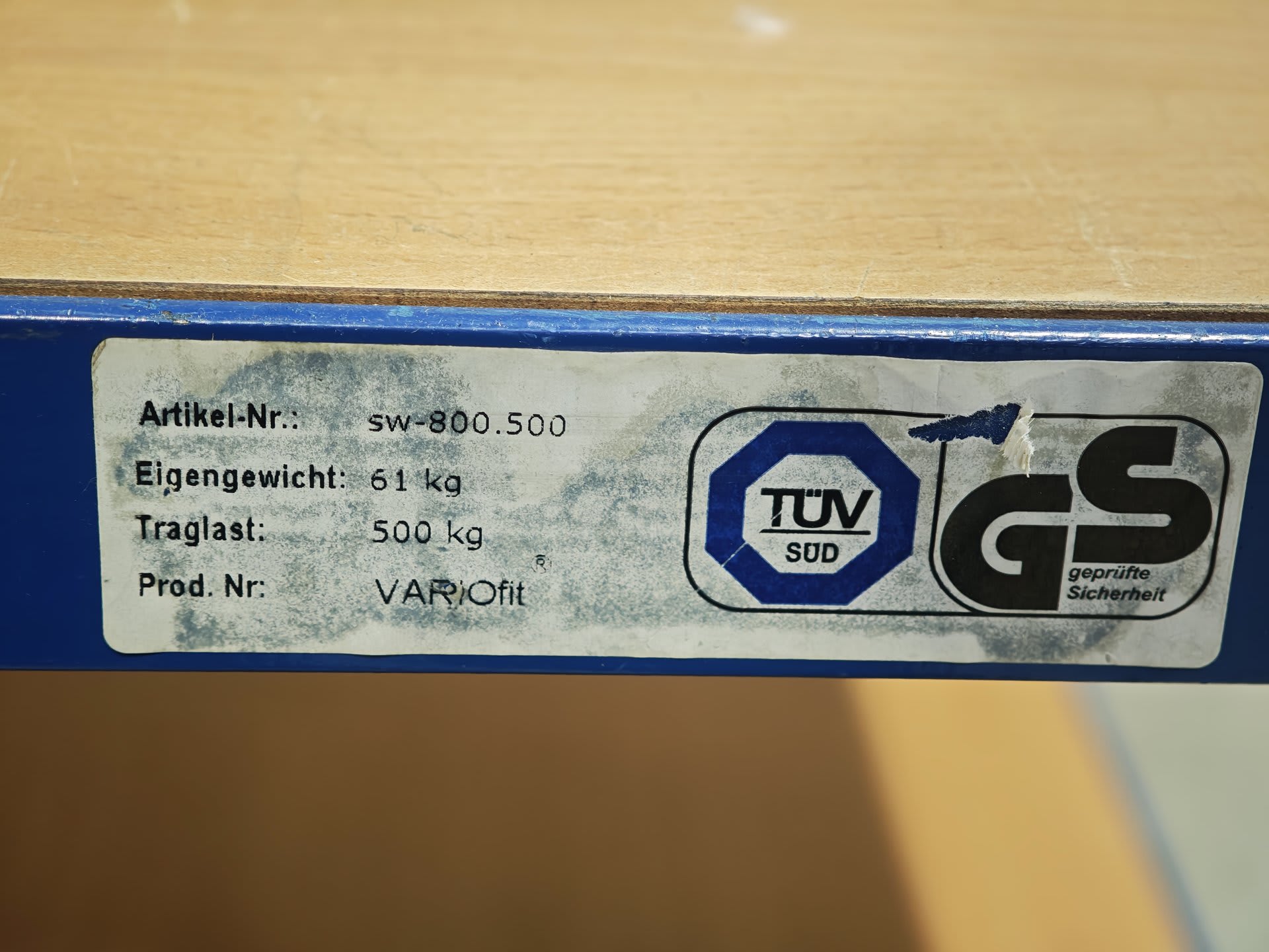 3030042_007.jpg