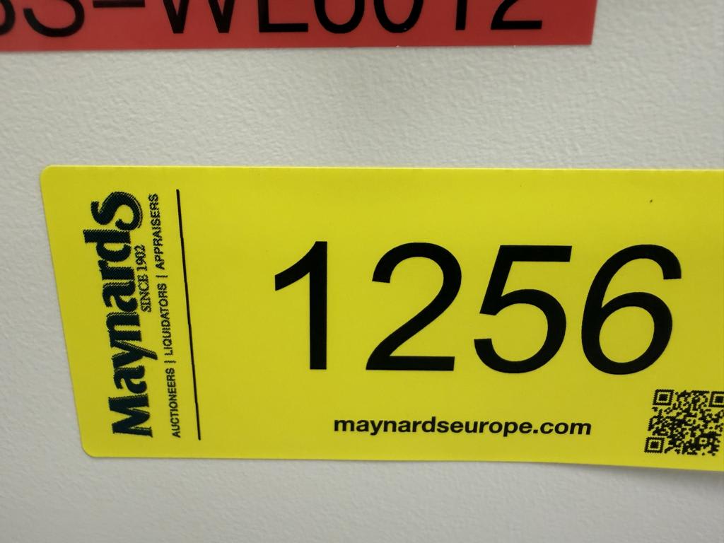 3121256_99.jpg