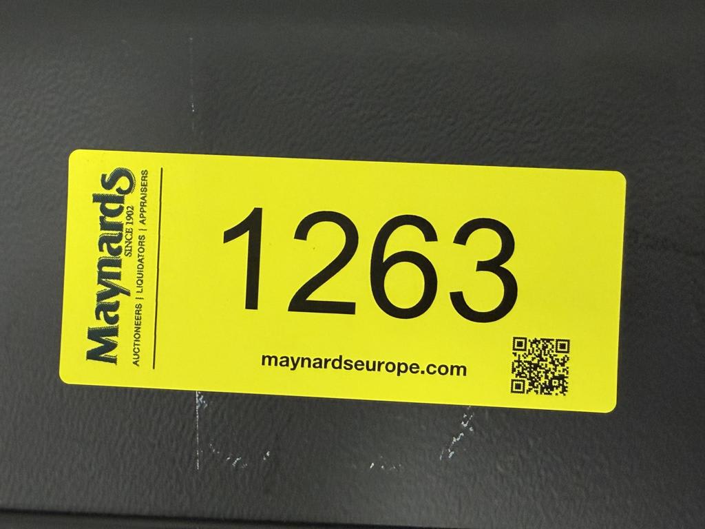 3121263_99.jpg