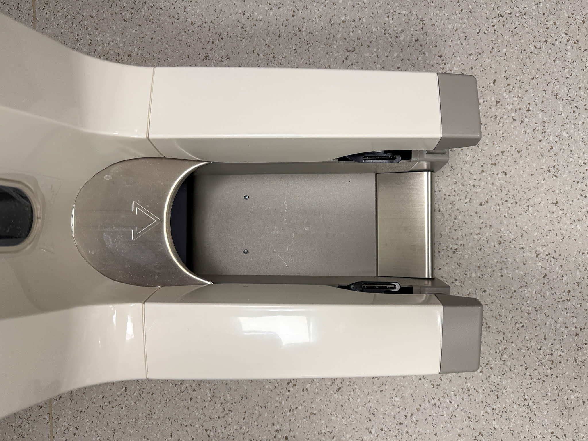 3121278_06.jpg