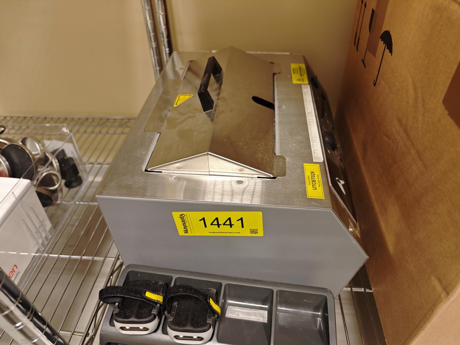 3121441_02.jpg