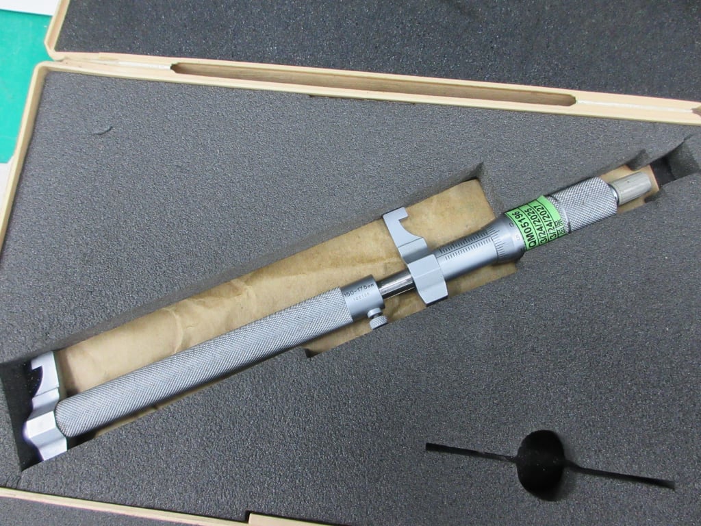 242-3.jpg
