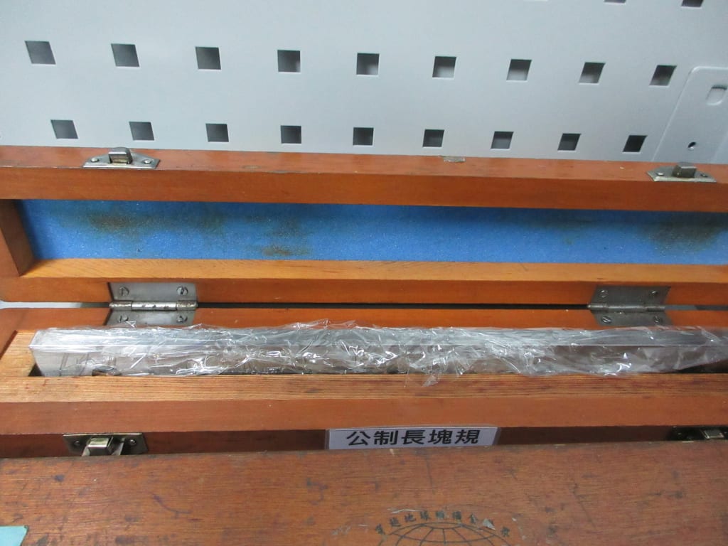 276-8.jpg