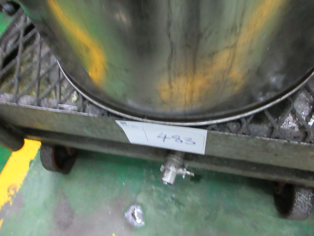 483-11.jpg