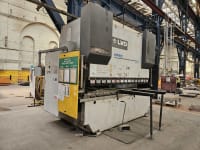 BAE Systems Maritime Naval Ships - LVD PPEC 220/30 200T Hydraulic Press Brake - 1