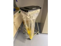 Online Auction Day 2 | Laboratory Furnitures and Small Equipments Medigene GmbH, Munich - 6