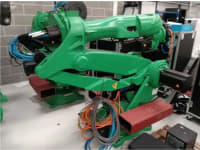 Large Sale of KUKA, COMAU, ABB, FANUC, MOTOMAN Robots, welding, loading and more - 3