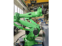 Large Sale of KUKA, COMAU, ABB, FANUC, MOTOMAN Robots, welding, loading and more - 8