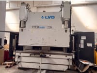 Short Notice Sale - CNC Press Brakes 80&ndash;220T (2001&ndash;2022), AKBEND 4-Roll Bending Rolls &amp; Extensive Sheet Metal Machinery - 10