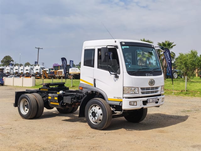 2022 FAW CA15.180FD 4x2 Truck Tractor