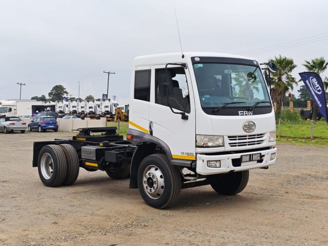 2022 FAW CA15.180FD 4x2 Truck Tractor