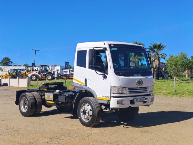 2022 FAW CA15.180FD 4x2 Truck Tractor