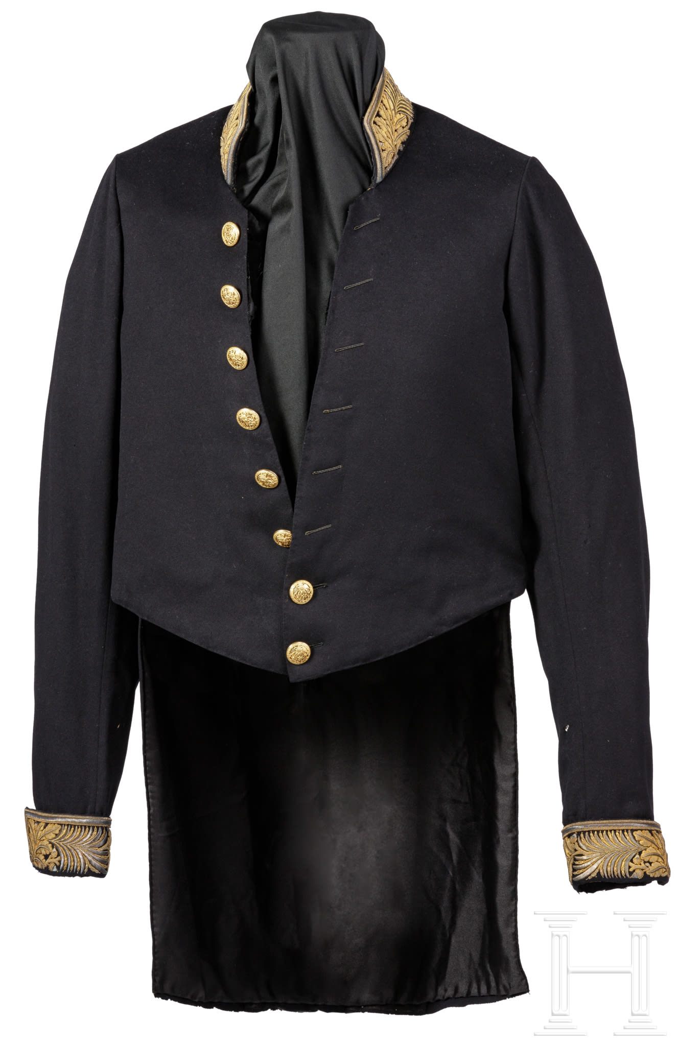 A tailcoat of a royal official, 1st half of the 20th century | Barnebys